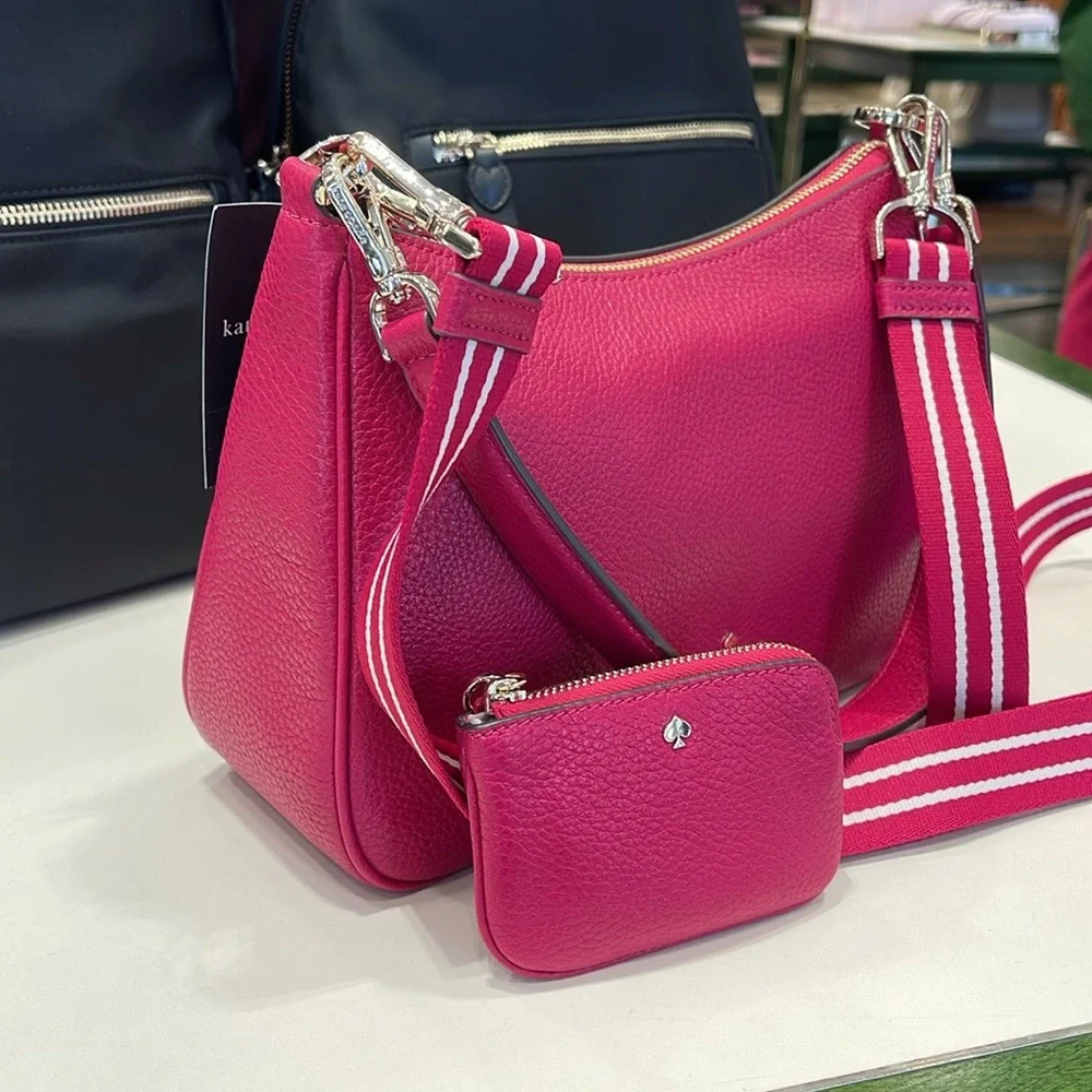 Kate Spade Rosie Shoulder Bag With Tech Attachment AirPod
Renaissance Rosie
NWT - Picture 11 of 16